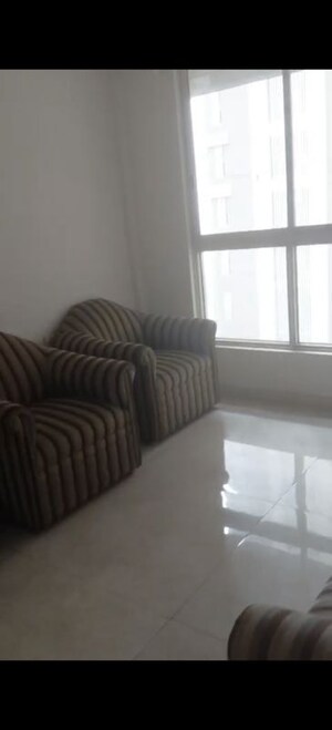 Bedroom in 1 BHK Apartment at Lodha Amara, Kolshet Road – for Sale
