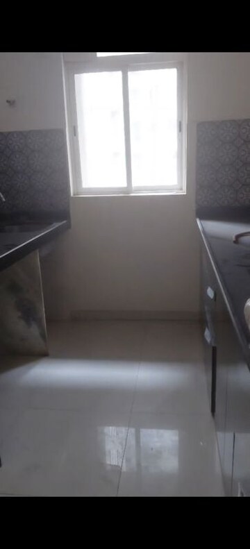 Furnished Amenities in 1 BHK Apartment at Lodha Amara, Kolshet Road – for Sale