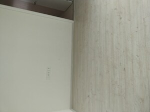 Room in 3 BHK Apartment at Nahar 8 Towers, Chandivali – for Sale