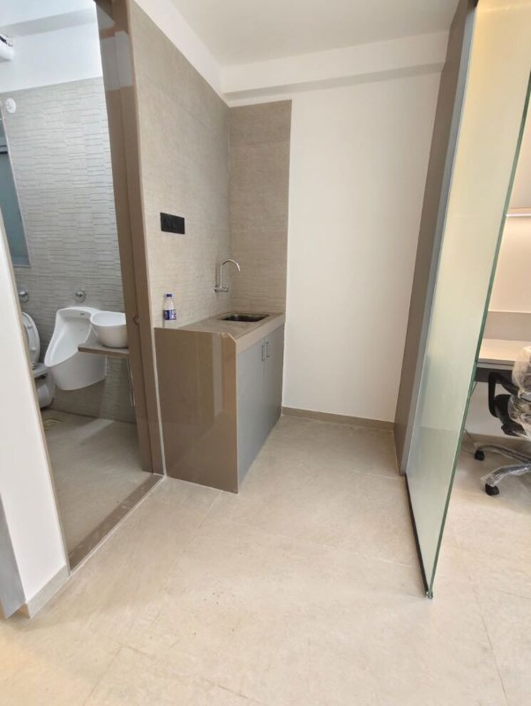 Floor Plan, bhoomi-9-business-bay Commercial Office Space 670 Sq.Ft. In Malad West Mumbai 9979296