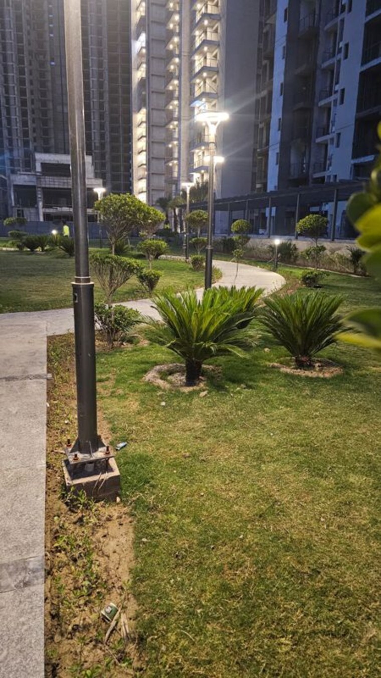 Garden, migsun-green-mansion 2 Bedroom 995 Sq.Ft. Apartment In Zeta I Greater Noida Greater Noida 9979315