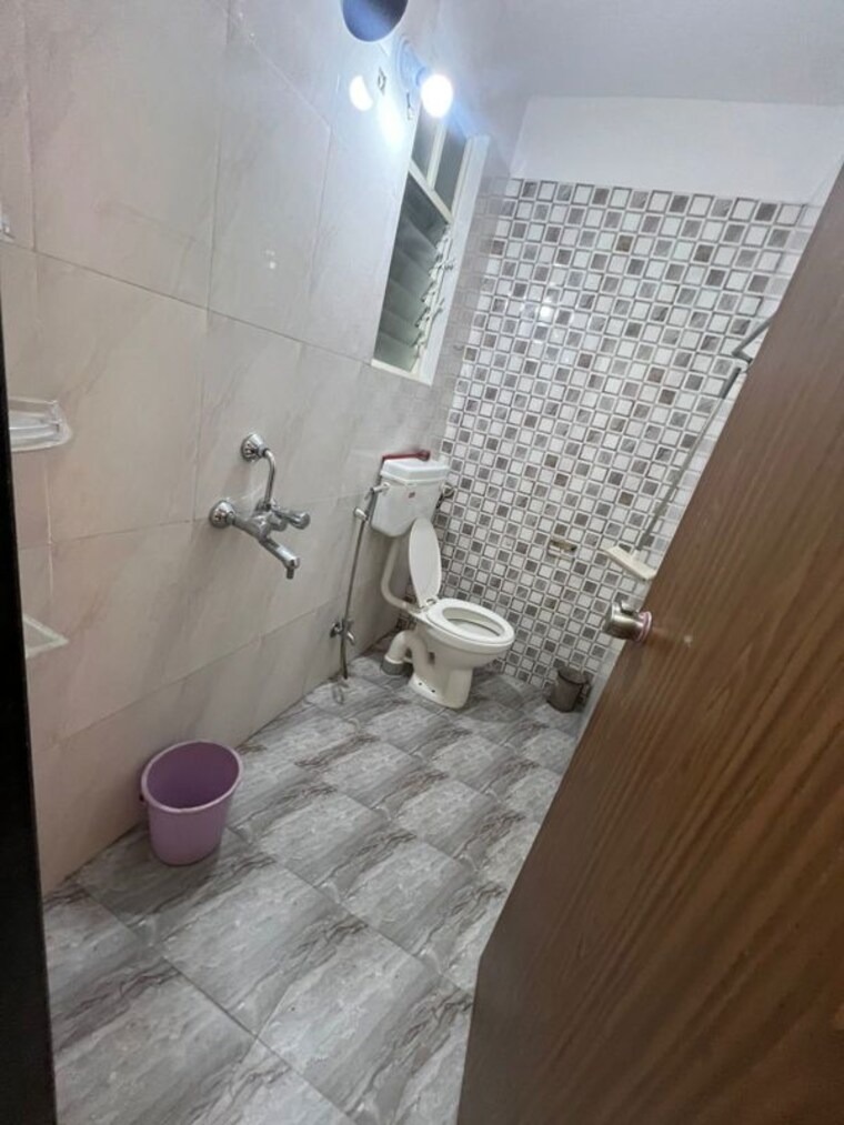 Bathroom, lohgaon 2 Bedroom 729 Sq.Ft. Apartment In Lohgaon Pune 9979320