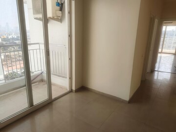 Room in 3 BHK Apartment at CHD Avenue 71, Sector 71 – for Rent