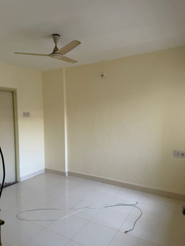 Room, bavdhan 2 Bedroom 1000 Sq.Ft. Apartment In Bavdhan Pune 9979343