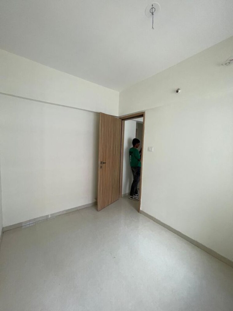 Room, dhanori 2.5 Bedroom 849 Sq.Ft. Apartment In Dhanori Pune 9979346