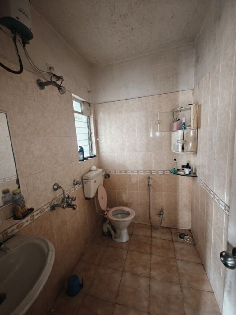 Bathroom, bavdhan 2 Bedroom 1000 Sq.Ft. Apartment In Bavdhan Pune 9979350