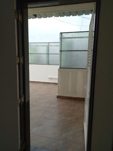 Room in 2 BHK Apartment at Bavdhan – for Rent