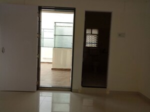 Room in 2 BHK Apartment at Bavdhan – for Rent
