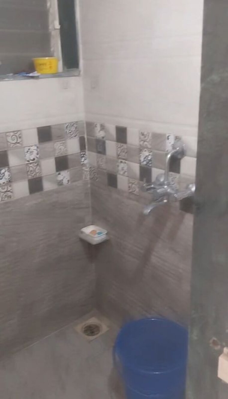 Attached Bathroom, bhandup 1 Bedroom 350 Sq.Ft. Apartment In Bhandup Mumbai 9979367