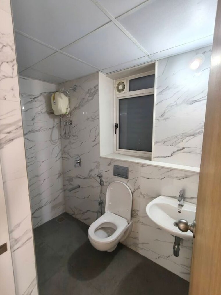 Bathroom, ajmera-crosstown-one 2 Bedroom 659 Sq.Ft. Apartment In Kalyan West Thane 9979388