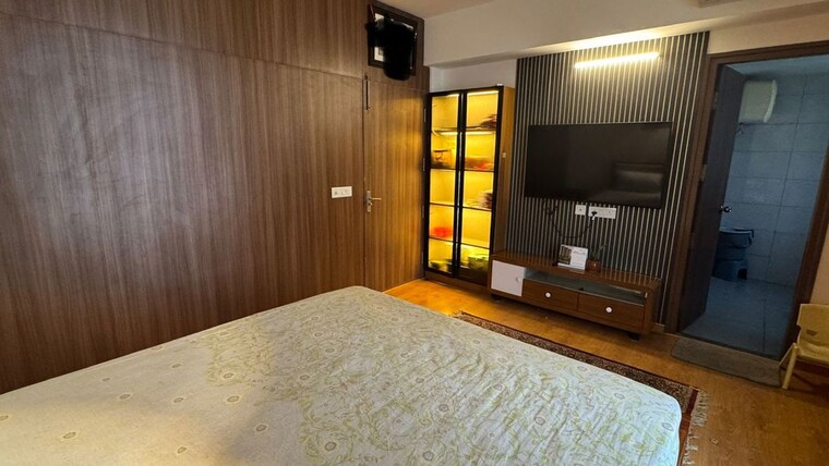 Bedroom, godrej-golf-links-evoke 4 Bedroom 2800 Sq.Ft. Villa In Sector 27 Yamuna Expressway Greater Noida 9979391