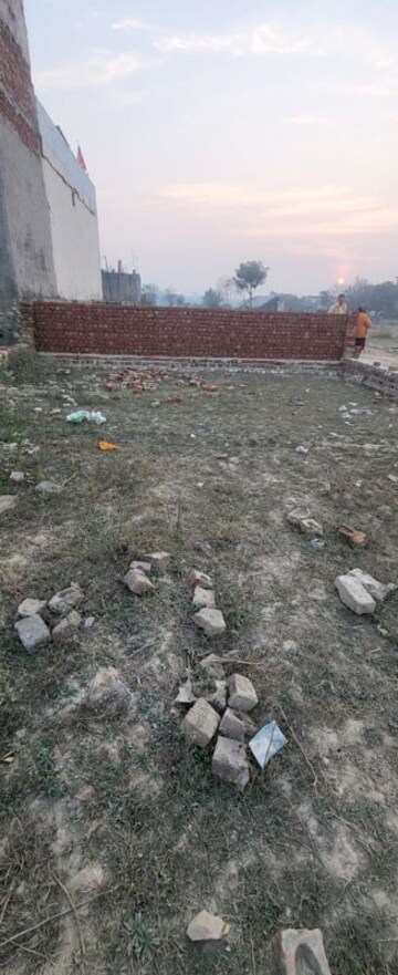  Plot For Sale in Dlf Ankur Vihar