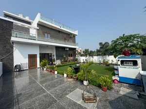 5 BHK Villa For Sale in Pallavpuram