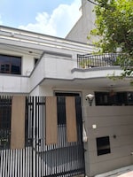 2.5 BHK + Study Room 162 Sq.Mt. Independent House in Sector 20