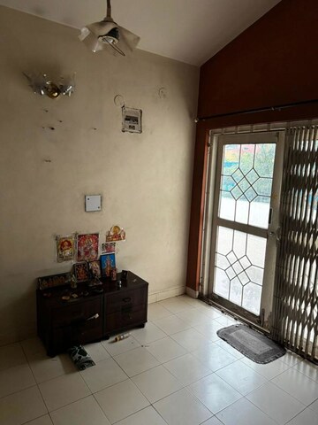 Living Room in 3.5 BHK Villa at Friends Enclave Plots, Mundhwa Road – for Rent
