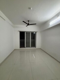2 BHK Apartment For Rent in Sudhanshu Heights