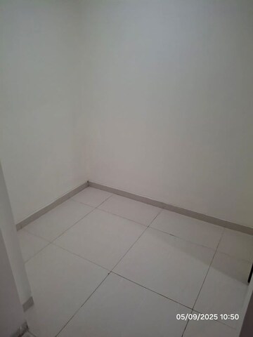 Room in 3 BHK Apartment at Jayabheri Orange County, Gachibowli – for Sale