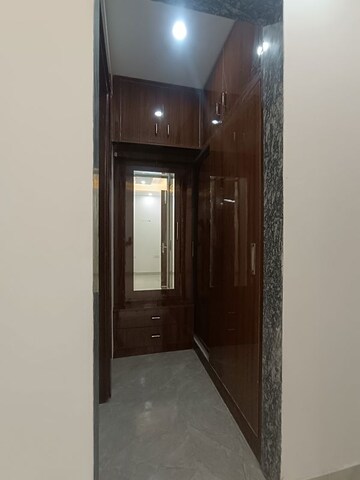  3 BHK Builder Floor at Sector 57 – for Rent