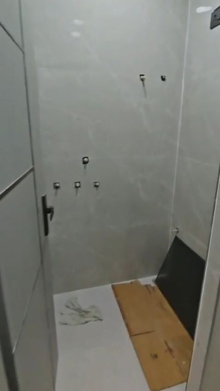 Bathroom, niti khand i 2 Bedroom 850 Sq.Ft. Builder Floor In Niti Khand I Ghaziabad 9979467