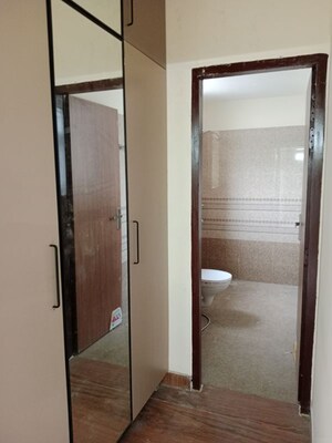 Room in 2 BHK Apartment at Ansals Sushant City – for Rent