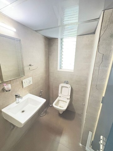 Bathroom in 1 BHK Apartment at Sai Darshan Building, Kemps Corner – for Rent