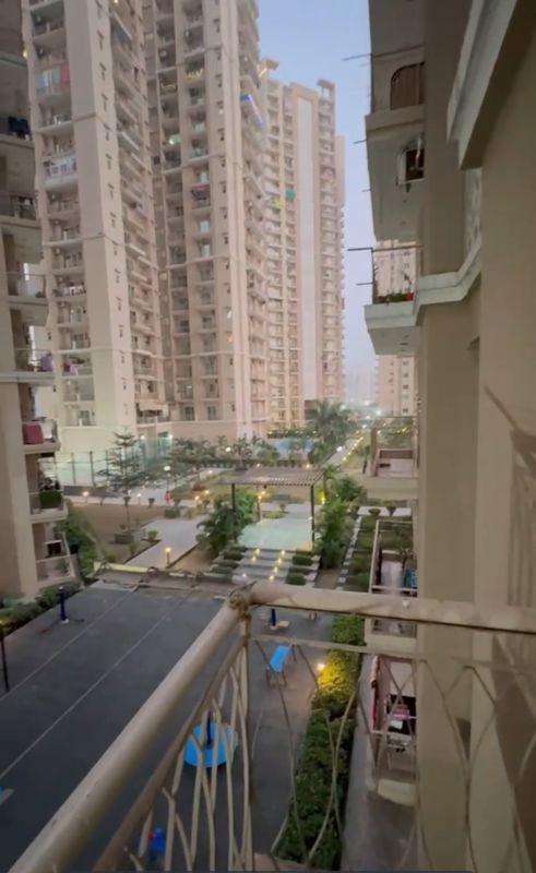 2 BHK Apartment For Rent in Apex Golf Avenue