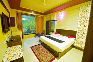 Bedroom in 2 BHK Apartment at Swarna Apartments, Mira Road – for Rent