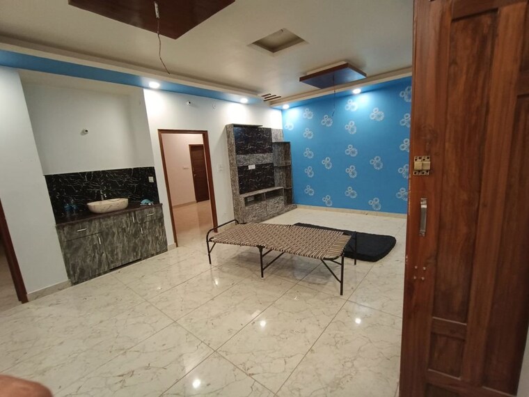 Master Bedroom, shimla bypass road 2 Bedroom 1500 Sq.Ft. Independent House In Shimla Bypass Road Dehradun 9979507