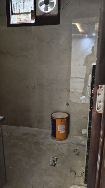 Furnished Amenities in 4 BHK Builder Floor at TDI The Grand Retreat, Sector 88 – for Sale