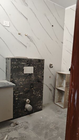 Bathroom in 4 BHK Builder Floor at TDI The Grand Retreat, Sector 88 – for Sale