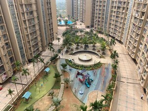 Master Plan in 2 BHK Apartment at Gurukrupa Marina Enclave, Malad West – for Rent