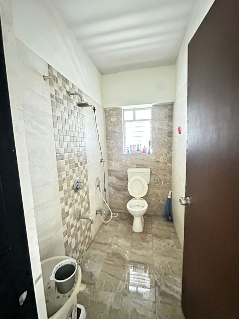 Bathroom, warje 2 Bedroom 1000 Sq.Ft. Apartment In Warje Pune 9979563