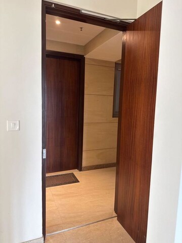 3 BHK Apartment – Entrance View at Piramal Mahalaxmi, Mahalaxmi - for Rent