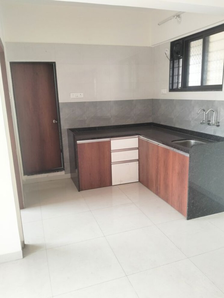 Kitchen, raheja-vistas-phase-ii 2 Bedroom 1000 Sq.Ft. Apartment In Mohammadwadi Pune 9979640