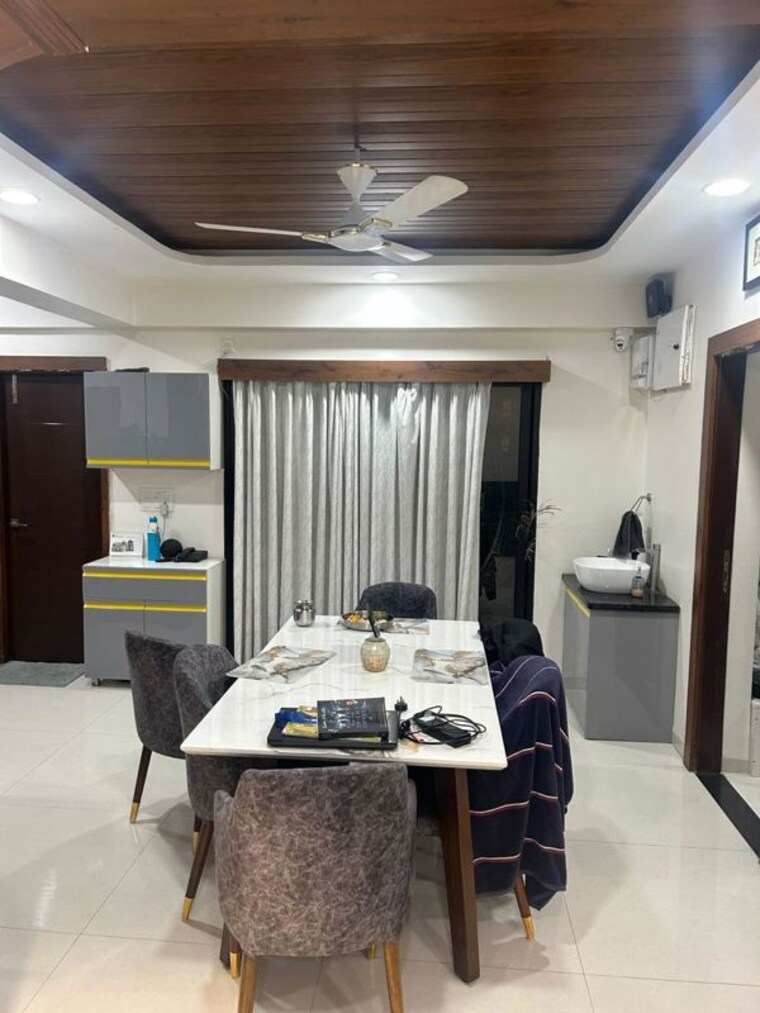 Team Area, scheme 78 3 Bedroom 1500 Sq.Ft. Apartment In Scheme 78 Indore 9979662