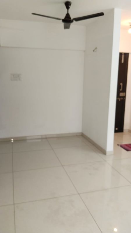 2 BHK + Pooja Room Apartment For Rent in Sheth Konark Splendour