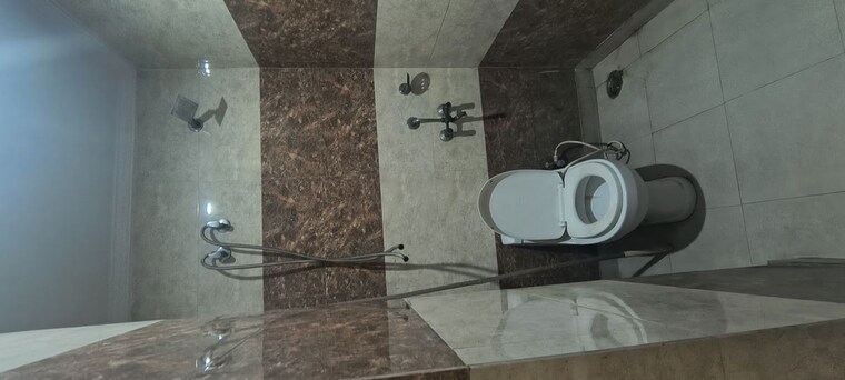 Bathroom, panchsheel vihar 3 Bedroom 1080 Sq.Ft. Builder Floor In Panchsheel Vihar Delhi 9979682