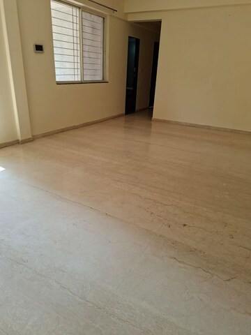 Room in 2 BHK Apartment at Gera Song Of Joy, Kharadi – for Rent