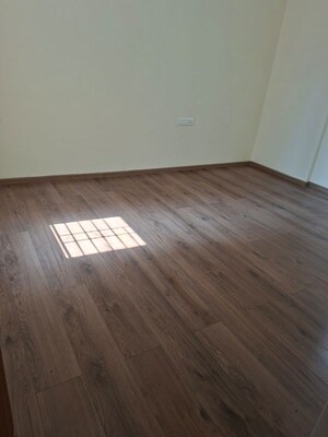 Room in 2 BHK Apartment at Gera Song Of Joy, Kharadi – for Rent