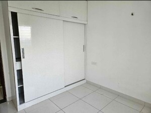 Room in 3 BHK Apartment at Puravankara Palm Beach, Hennur – for Rent