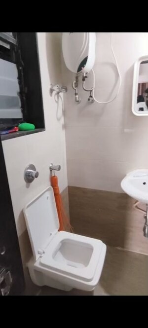 Bathroom in 1 BHK Apartment at Siddharth Mahal, Lower Parel – for Rent