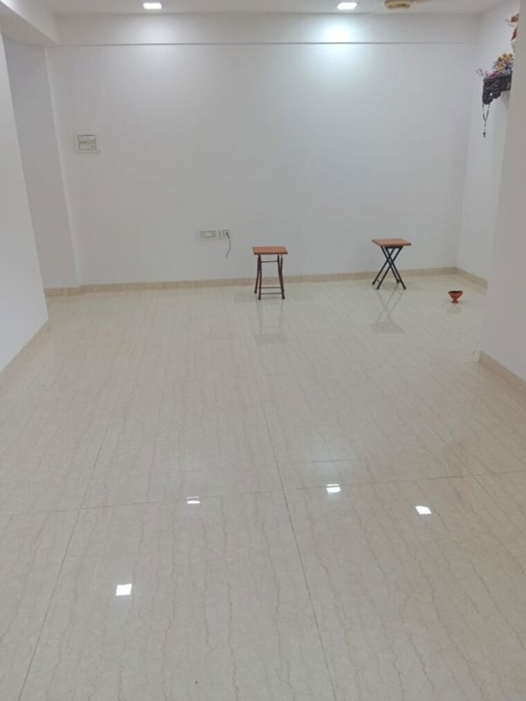 Living Room, neminath-palace 2 Bedroom 708 Sq.Ft. Apartment In Santacruz East Mumbai 9979762