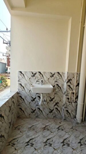 Bathroom in 1 BHK Apartment at Kondapur – for Rent