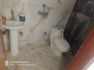 Bathroom in 3 BHK Builder Floor at Sector 73 – for Sale