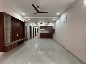Room in 2 BHK Apartment at Kondapur – for Rent