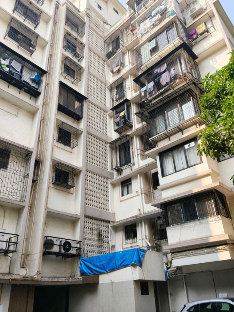 Exterior View, bandra west 2 Bedroom 1000 Sq.Ft. Apartment In Bandra West Mumbai 9979834