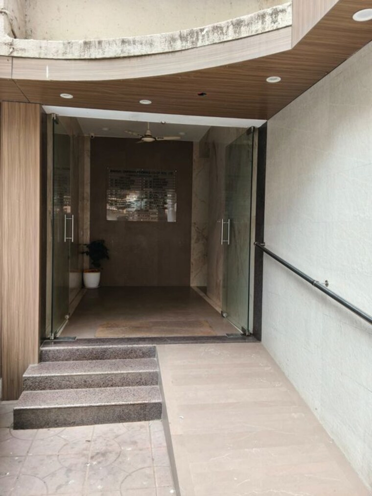 Other, bandra west 2 Bedroom 1000 Sq.Ft. Apartment In Bandra West Mumbai 9979834