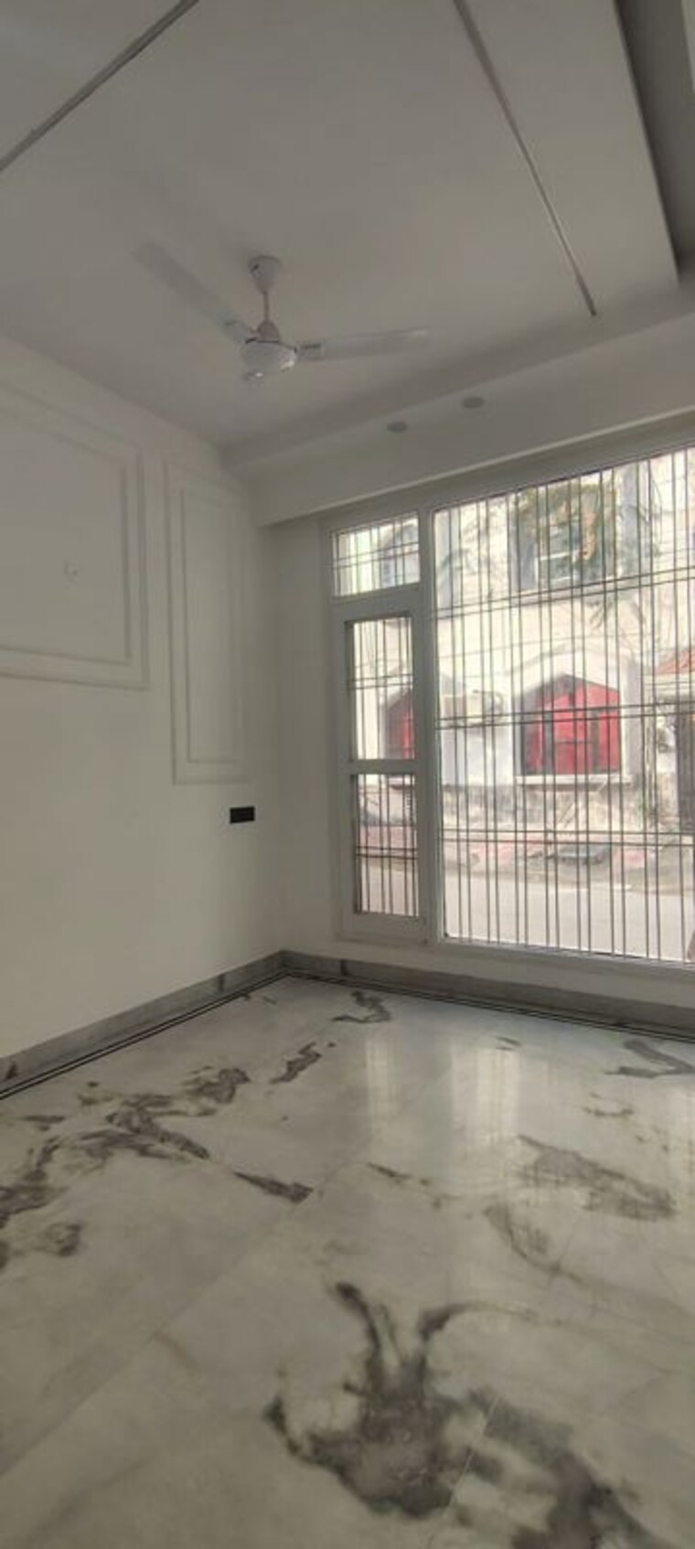 Room, green fields colony 3 Bedroom 200 Sq.Yd. Builder Floor In Green Fields Colony Faridabad 9979842