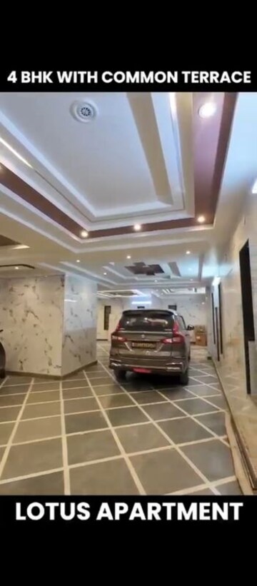 Parking in 4 BHK Builder Floor at Nawada – for Sale