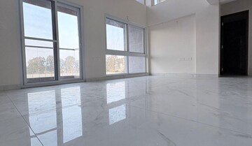 Room in 3 BHK Villa at Radiance Gardenia, Off Hennur Road – for Sale